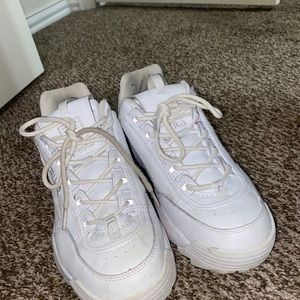 triple white chunky filas